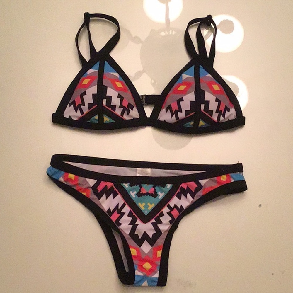 Multicolored bikini set